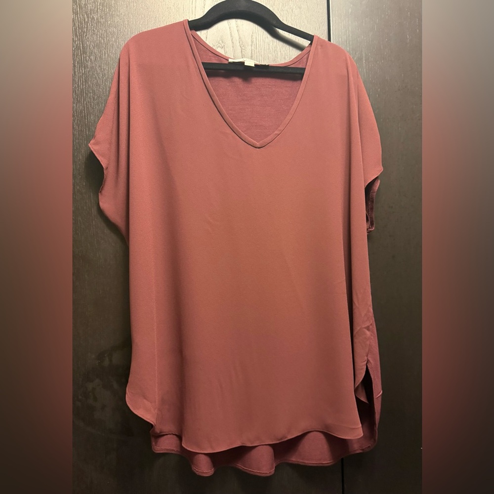 Elegant Brownish Mauve V-Neck Women's Top